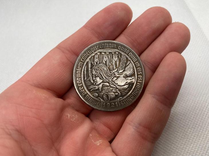 85e092171921551d0fc1bf1886db7f17