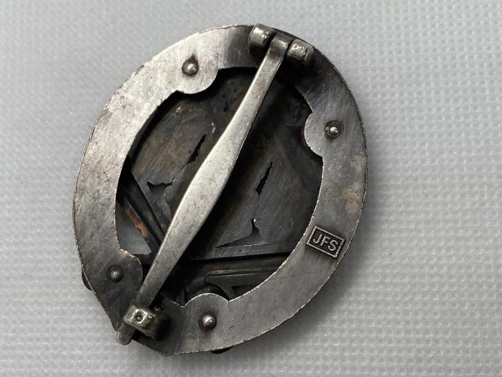 37d4e9c5772bd8c86f9187378136fb97